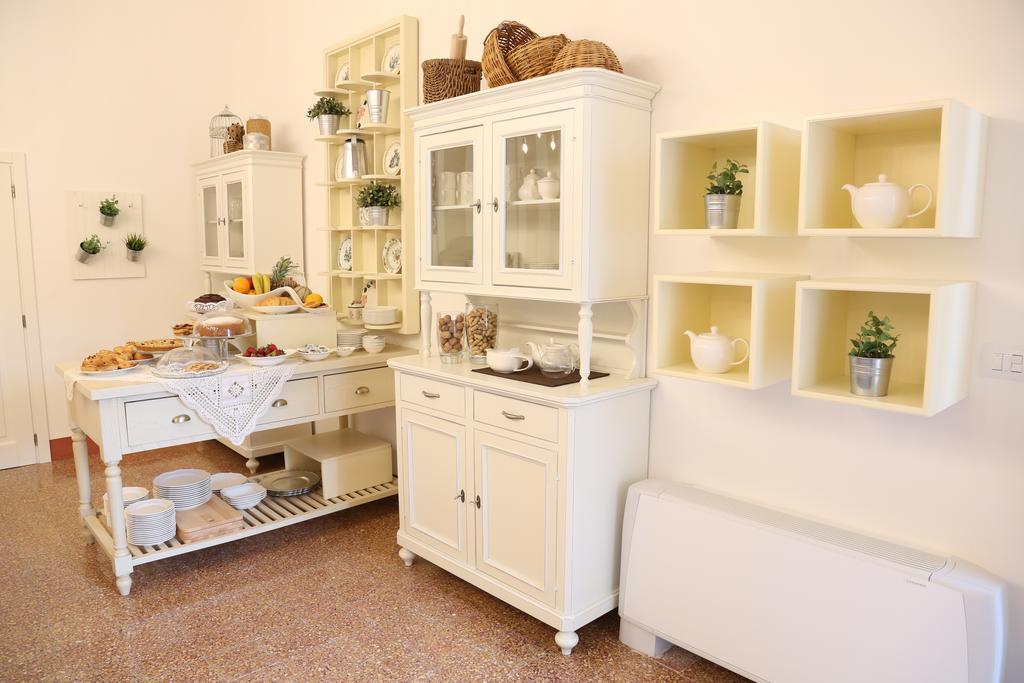Palazzo Bignami Bed and Breakfast Lecce Eksteriør billede