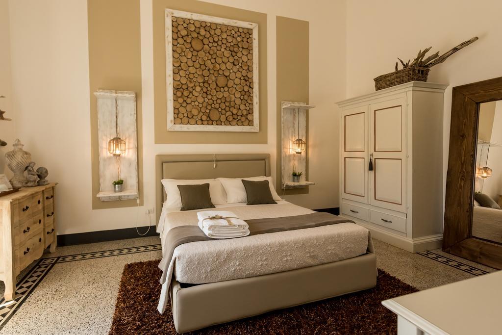 Palazzo Bignami Bed and Breakfast Lecce Eksteriør billede