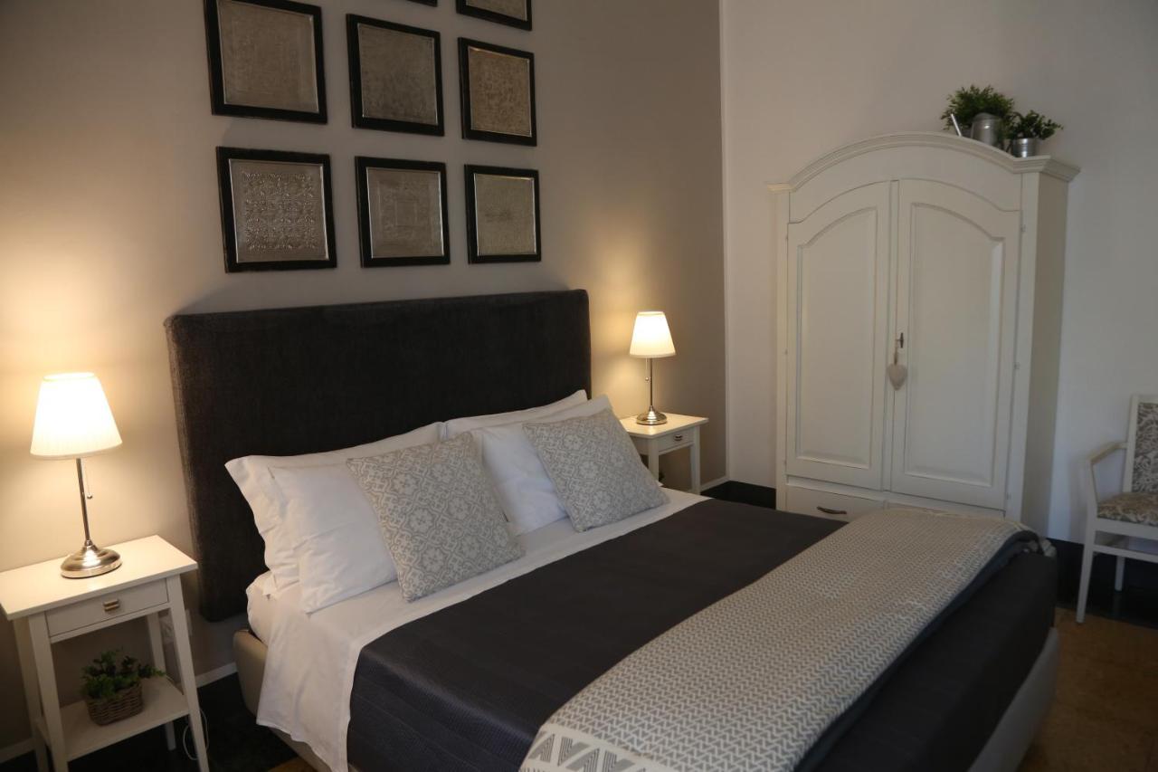 Palazzo Bignami Bed and Breakfast Lecce Eksteriør billede