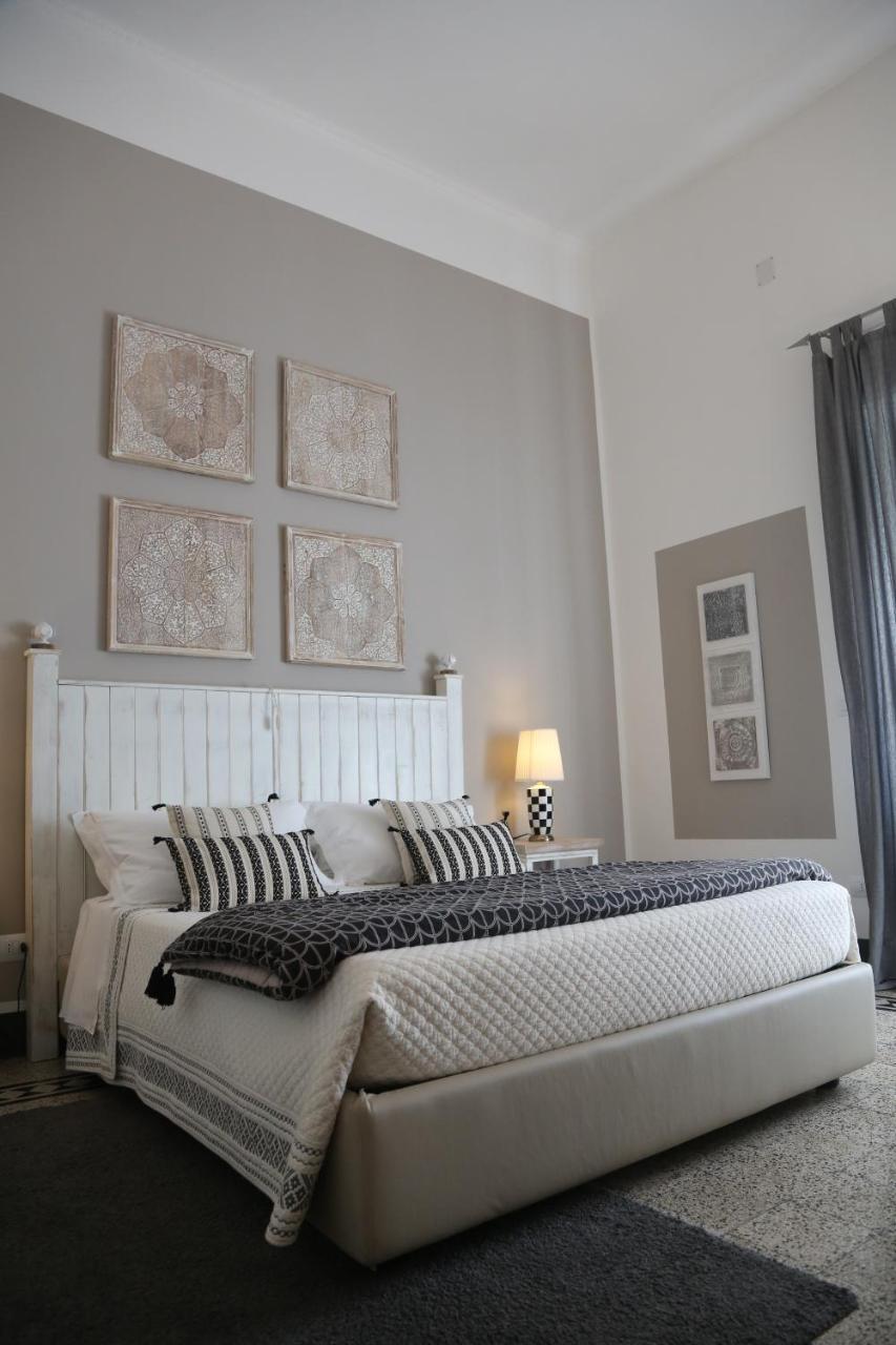 Palazzo Bignami Bed and Breakfast Lecce Eksteriør billede