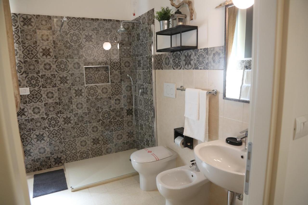Palazzo Bignami Bed and Breakfast Lecce Eksteriør billede