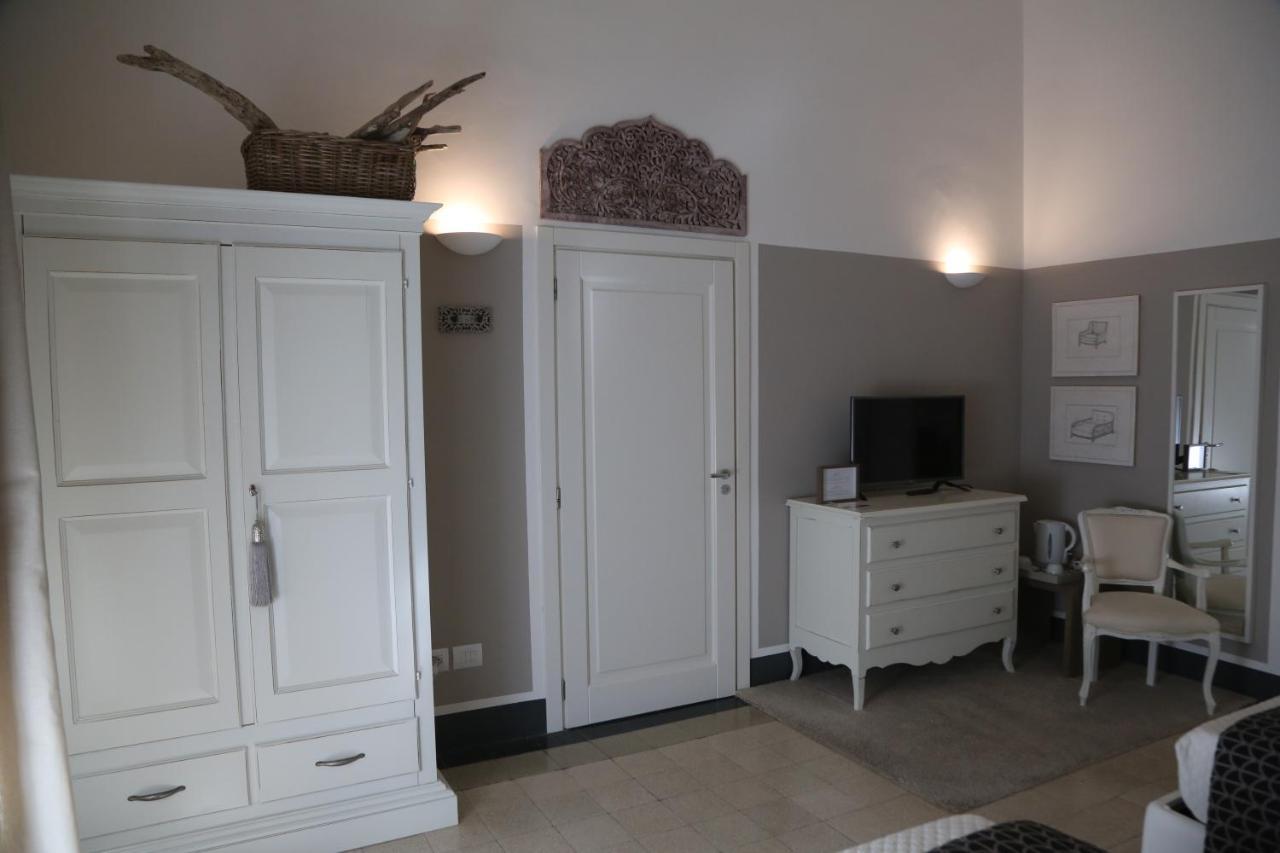 Palazzo Bignami Bed and Breakfast Lecce Eksteriør billede
