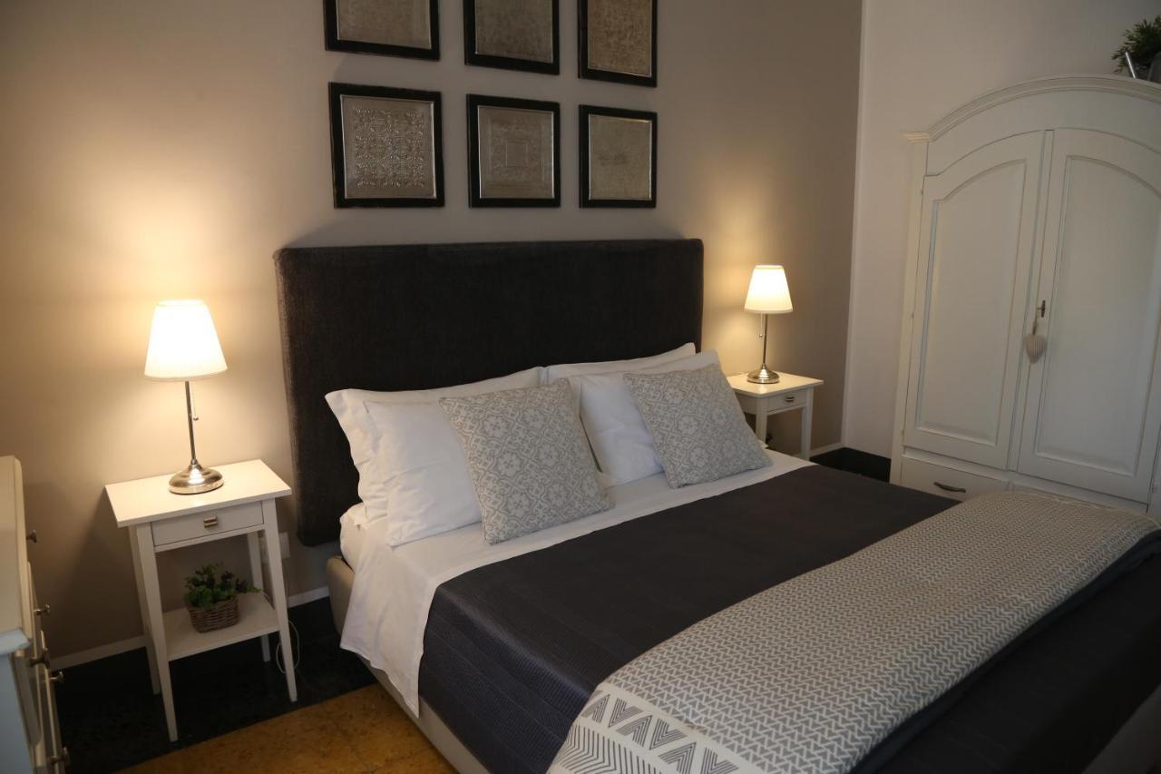 Palazzo Bignami Bed and Breakfast Lecce Eksteriør billede