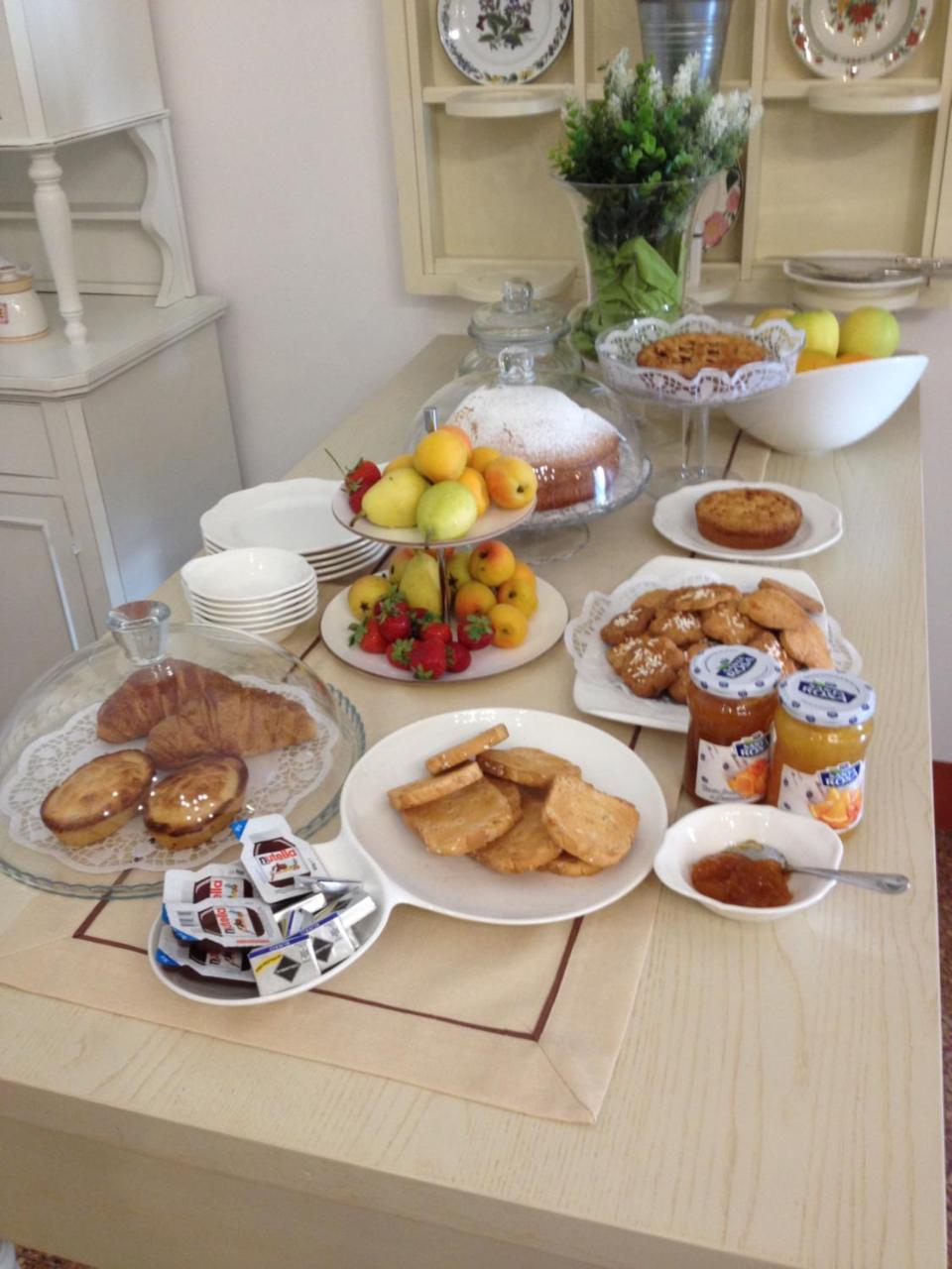 Palazzo Bignami Bed and Breakfast Lecce Eksteriør billede